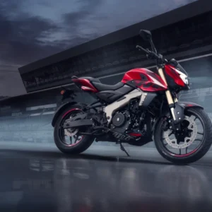 Pulsar NS400Z - Potencia y Rendimiento en Dos Ruedas